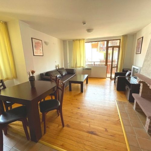 digital nomad apartments in bansko bulgaria with coworking